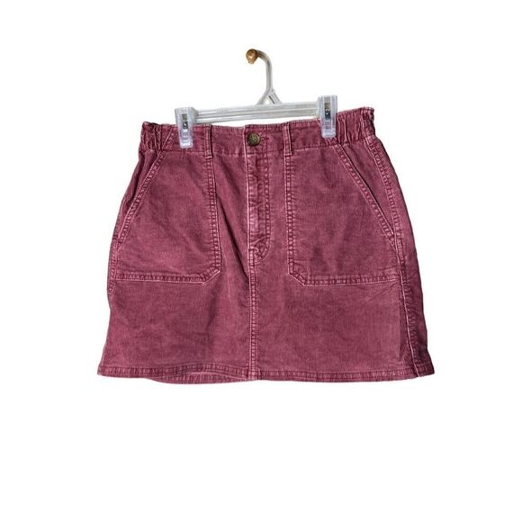 American Eagle Outfitters Dresses & Skirts - American Eagle Super Stretch‎ Corduroy Skirt Size 6